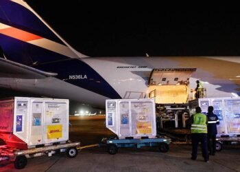 Semana récord en la distribución de vacunas: 2.684.600 a todo el país