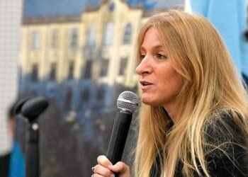 Variante Delta: autoridades bonaerenses y porteñas refuerzan las medidas sobre viajeros