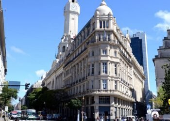 El gobierno porteño busca habilitar 15 nuevas torres a cambio de casi 36 millones de dólares