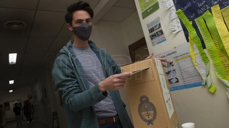 El FdT recuperó terreno en Buenos Aires, JxC mantuvo ventaja y el Presidente convocó a nueva etapa