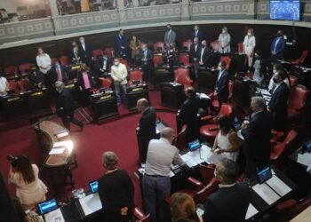 El Senado bonaerense aprobó una reforma y habilita la reelección de intendentes