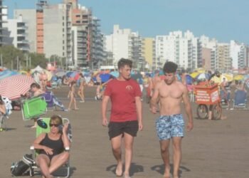 Manzur destacó la “temporada de verano récord” en toda la Argentina