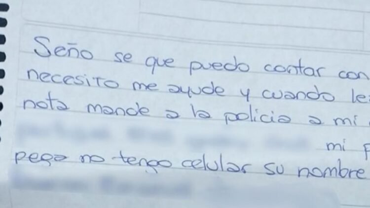 Una mujer usó el cuaderno de comunicaciones de su hijo para denunciar violencia de género