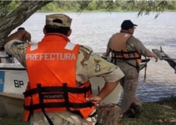 Se metieron al arroyo para refrescarse, desaparecieron y los encontraron muertos
