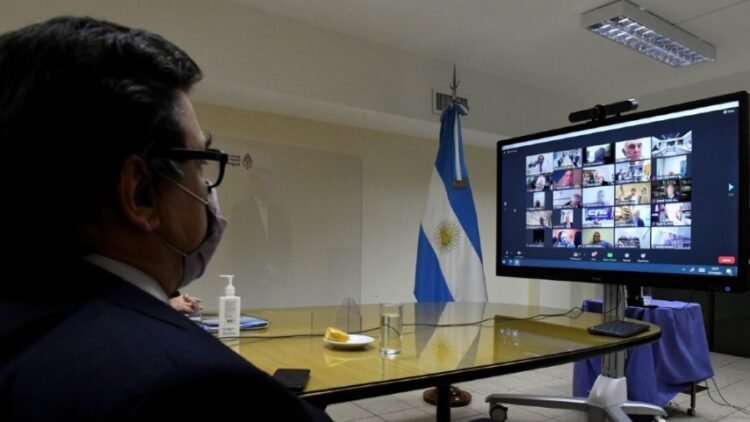 El Consejo del Salario se reúne para fijar el nuevo valor del mínimo