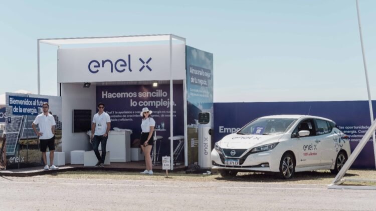ENEL X PARTICIPA EN EXPOAGRO CON SOLUCIONES DE ENERGÍAS LIMPIAS PARA EL CAMPO