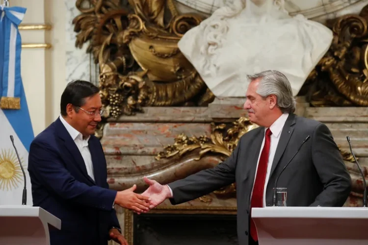 Crisis política: Alberto Fernández elige el silencio y la gestión como única respuesta ante las críticas de Cristina Kirchner