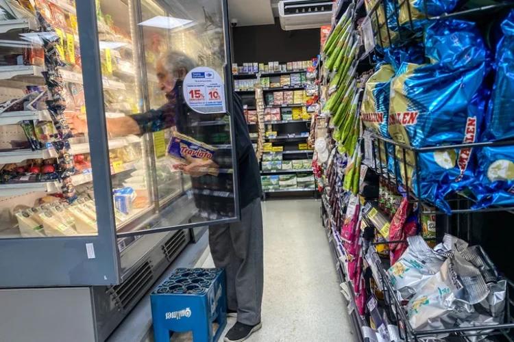 La “inflación de los trabajadores” de abril superó el 57% en los últimos 12 meses y es la más alta desde 1991