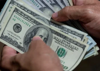 Por qué el Banco Central compró USD 640 millones en el mercado en mayo pero sus reservas siguen en caída