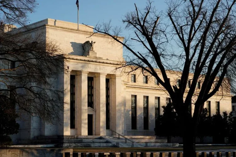 La Argentina y la región corren riesgo de salida de dólares tras la decisión de la FED de vender bonos