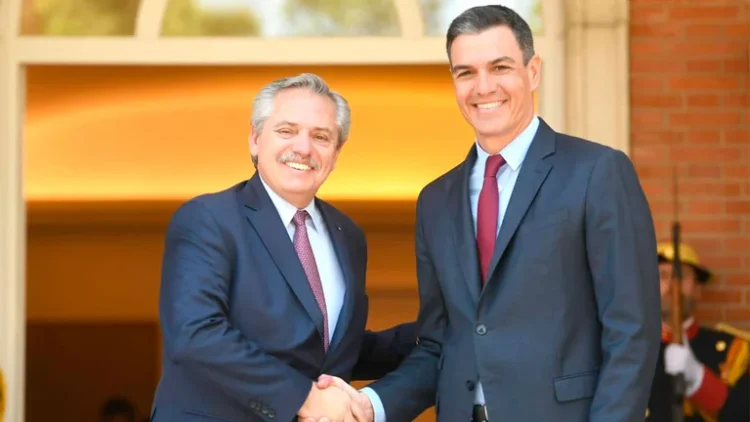 Alberto Fernández se reunió con Pedro Sánchez y propuso a la Argentina como “un proveedor estable y seguro de alimentos y energía”