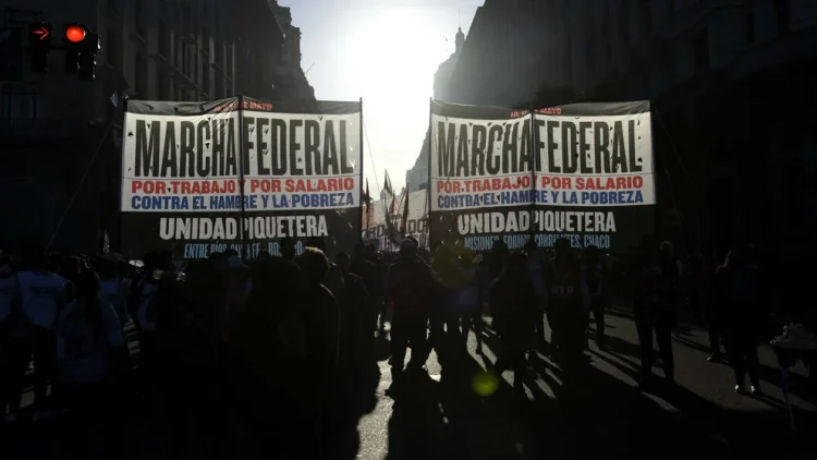 La CGT recibirá mañana a la Unidad Piquetera que reclama un paro general contra el gobierno de Alberto Fernández