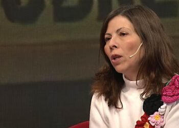 “Mañana me comunicaré con los técnicos del FMI para analizar la situación”