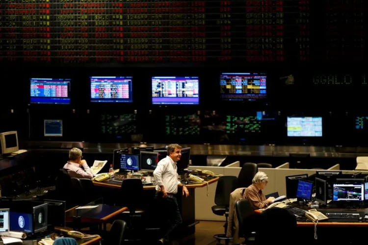 Dólar hoy: la cotización libre sube a $270 luego de los cambios en el Ministerio de Economía