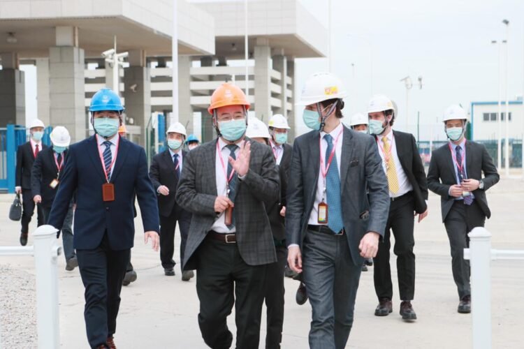 Vaca Narvaja asegura que Atucha III contará con un 40% de componentes argentinos