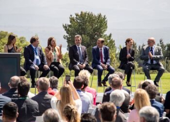 El Gobierno presentará una ley para dar estabilidad por 30 años a las inversiones de hidrógeno