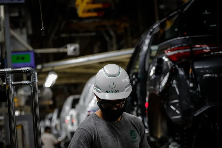 Los salarios le ganaron a la inflación en septiembre, pero se ubican por debajo de los precios en el último año