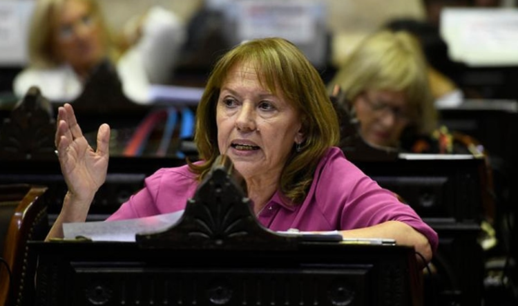 “Hay manifestaciones claras de connivencia entre la Justicia y el PRO”