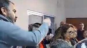 El reclamo de un padre ante los reiterados paros docentes: “Igualdad no es hablar con la X. Igualdad es tener clases todo el año”