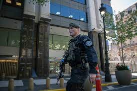 Detuvieron a un ciudadano iraquí con documentación falsa frente a la Embajada de Israel