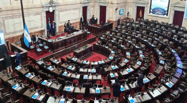 Diputados comenzarán a debatir la Ley Ómnibus