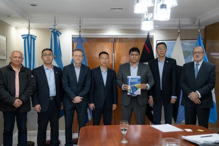 El mensaje de Milei sobre las represas de Santa Cruz preocupa en los empresarios chinos