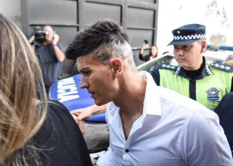 Causa por abuso contra los jugadores de Vélez: Sosa pagó la fianza de $50 millones y saldrá en libertad