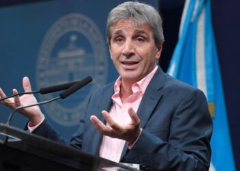 El Gobierno alcanzó el superávit fiscal por segundo mes consecutivo