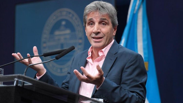 El Gobierno alcanzó el superávit fiscal por segundo mes consecutivo