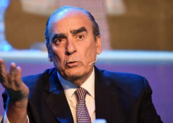 Francos anticipó el aumento de las jubilaciones