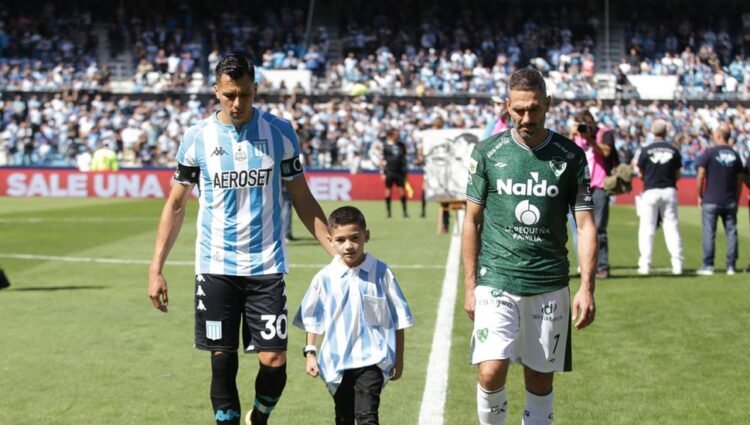 Racing recibe a Sarmiento para volver a la victoria