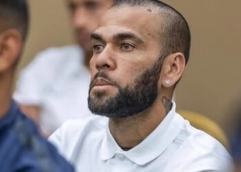 Dani Alves pagó la fianza de un millón de euros y saldrá de la cárcel
