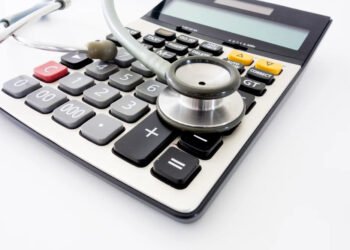 El Gobierno agrega otras cinco prepagas a la cautelar para que retrotraigan el aumento de los alimentos