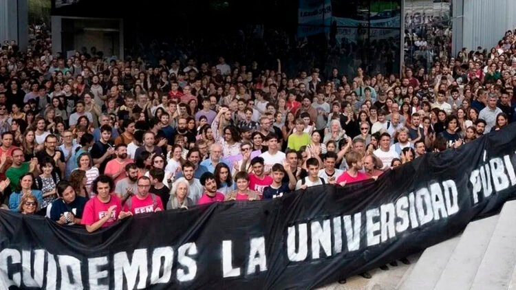 Comenzó la Marcha Federal Universitaria