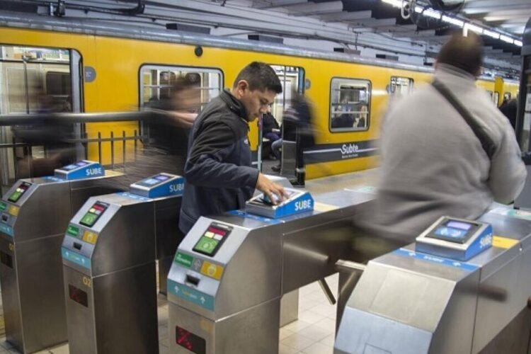 Hoy aumenta el subte: la Justicia dio marcha atrás con la suspensión y el boleto ahora cuesta $574
