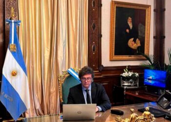 Milei transfirió más de $10 mil millones a gobernadores aliados en lo que va del 2024