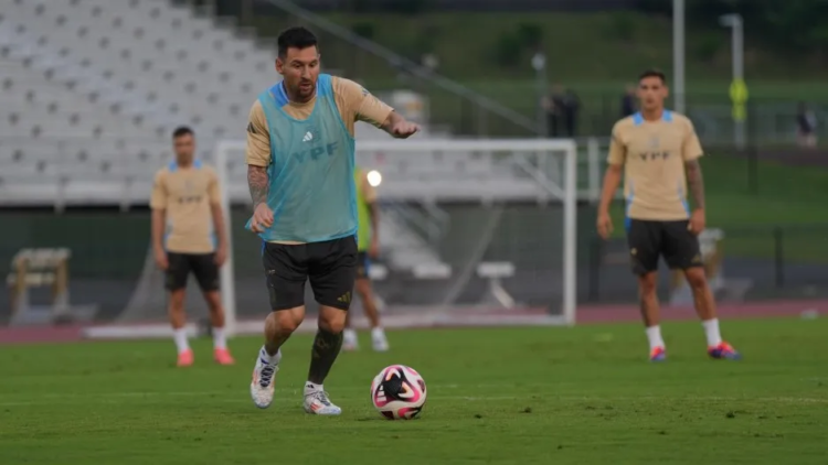 Scaloni define el equipo de la Selección Argentina en la última práctica antes del debut en Copa América