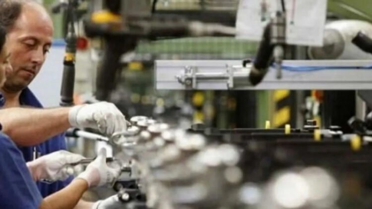 Fuerte caída de las ventas y 60 mil despidos: cómo atraviesan las pymes industriales la crisis económica