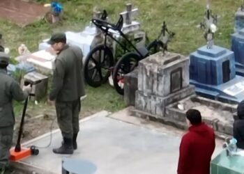 Búsqueda de Loan: romperán la misteriosa losa del cementerio de 9 de Julio