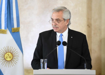 Alberto Fernández dijo que la lesión en el ojo de Fabiola Yáñez “fue producto de un tratamiento estético”