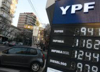 YPF aplicó otro aumento en la nafta y el gasoil en CABA