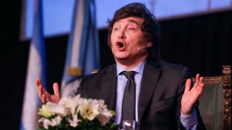 Javier Milei ratificó que vetará la reforma jubilatoria y le envió una advertencia al Senado