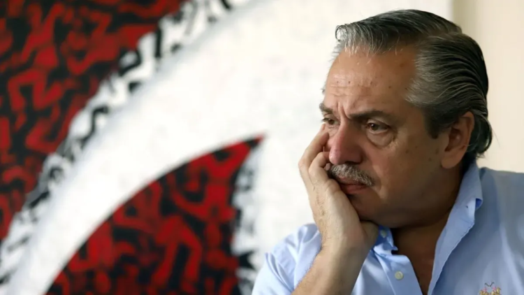 Alberto Fernández le pidió a la Justicia que le devuelva sus teléfonos y todo lo que secuestraron en su departamento
