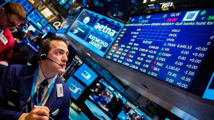 Argentina sufre el pánico global: el riesgo país supera los 1.700 puntos y las acciones argentinas caen hasta 7% en Nueva York
