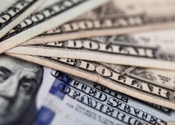 Dólar futuro: el mercado prevé que seguirá el cepo en el corto plazo y caen las expectativas de devaluación