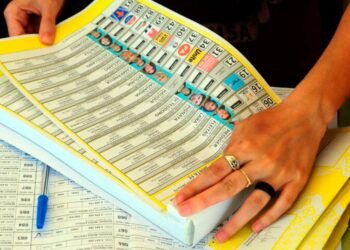 Diputados trata Boleta Única de Papel con la discusión abierta sobre la opción para votar lista completa