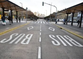 Sindicatos del transporte impulsan un paro nacional para el 17 de octubre