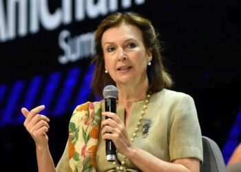 El Gobierno echó a la canciller Diana Mondino