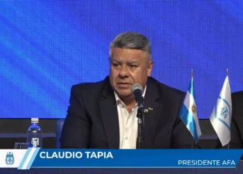 Cambios en el CEAMSE:  El secretario de Trabajo porteño, Ezequiel Jarvis es quien reemplazará al Chiqui Tapia