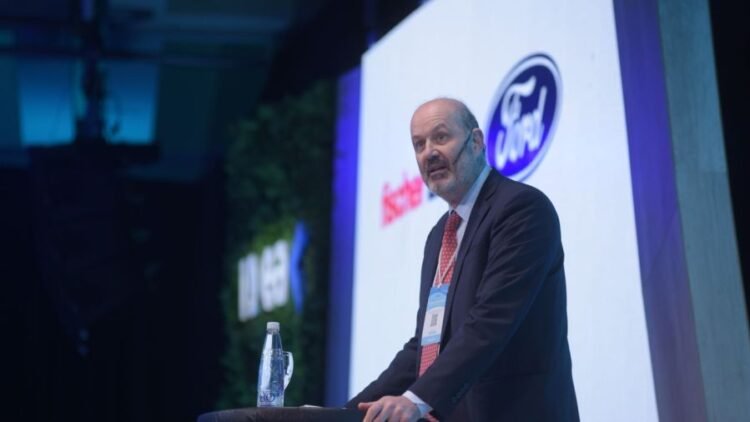 Federico Sturzenegger celebró la derogación de una regulación en la Anses